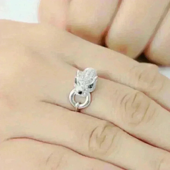 Gorgeous 925 Silver Emerald Diamond Panther Ring - Picture 4 of 8